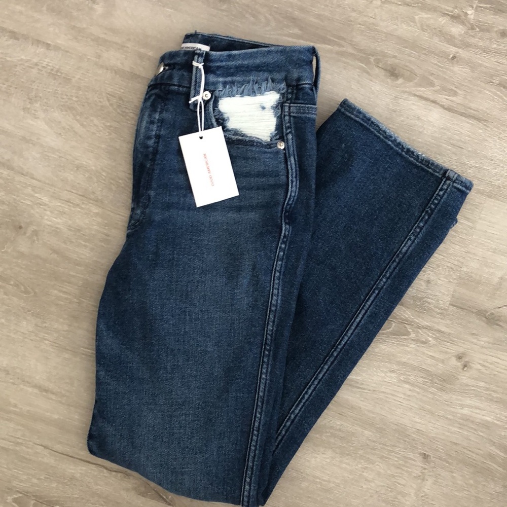 Brand new w/tag Good American jeans. Style-Good Curve.       Size 4/27